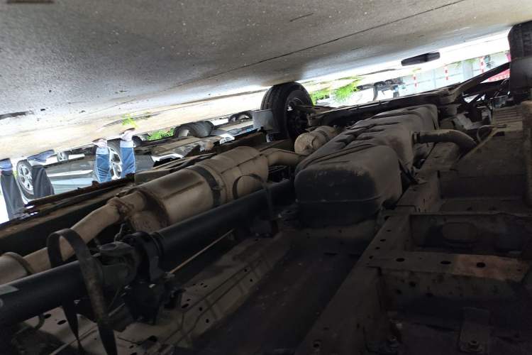 Used Foton Toano 2019 2.5T Multi-Function Long-Wheelbase Mid-Height 5-7 Seater 4J25TC3 Chassis Rear Left