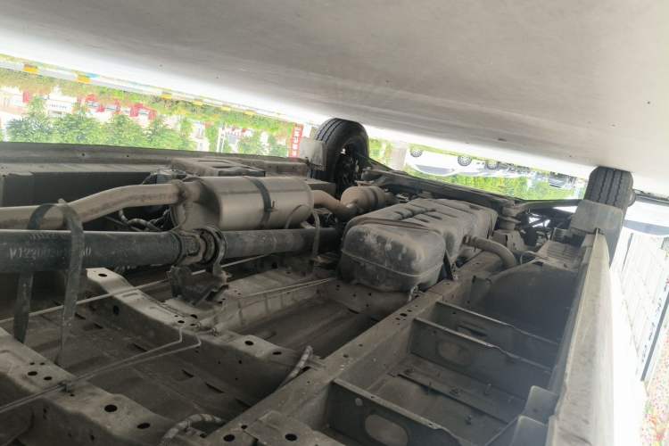 Used Foton Toano 2019 2.5T E Long Wheelbase 7-Seater 4J25TC3 Chassis Rear Left