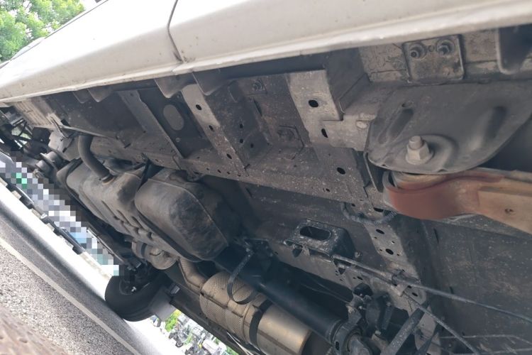 Used Foton Toano 2019 2.5T E7 (5.6 meters) 6-seater 4J25TC3 Chassis Rear Left