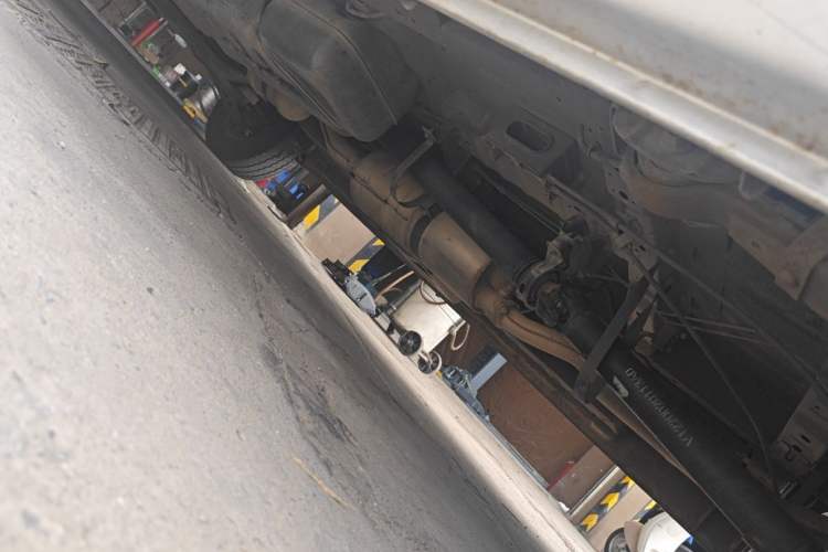 Used Foton Toano 2019 2.5T Multi-Function Long-Wheelbase Mid-Height 5-7 Seater 4J25TC3 Chassis Rear Left