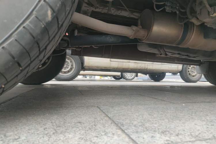 Used Foton Toano 2019 2.5T Flat-Top 5-Seater Open-Window 4J25TC3 Chassis Rear Right