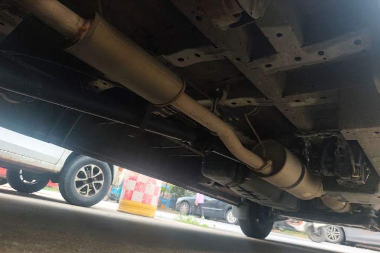 Used Foton Toano 2019 2.5T E Long Wheelbase 7-Seater 4J25TC3 Chassis Rear Right