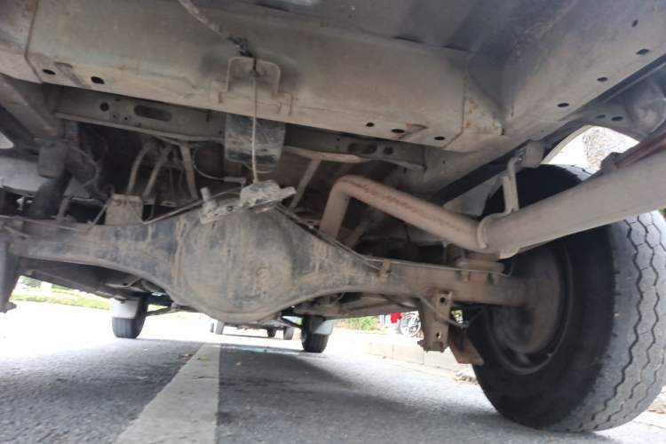 Used Foton Toano 2019 2.5T Extended-Wheelbase Mid-Roof 5-7 Seater 4J25TC3 Chassis Rear