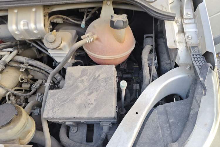 Used Foton Toano 2019 2.5T E54J25TC3 Engine Bay Left