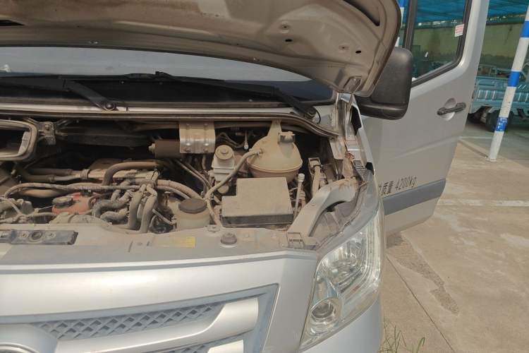 Used Foton Toano  Engine Bay Left