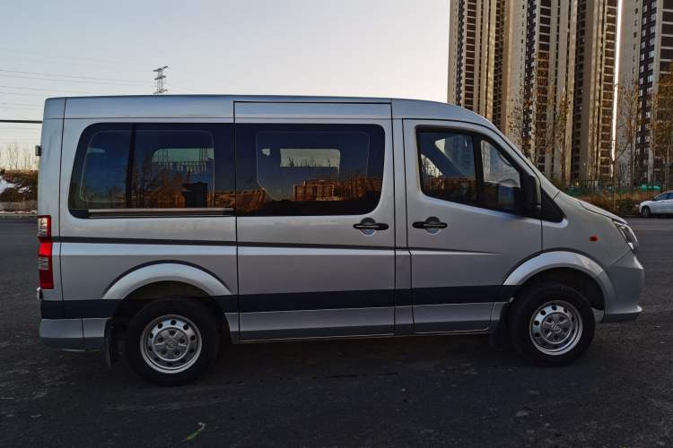 Used Foton Toano 2019 2.5T Flat-Top 5-Seater Open-Window 4J25TC3 Exterior 2