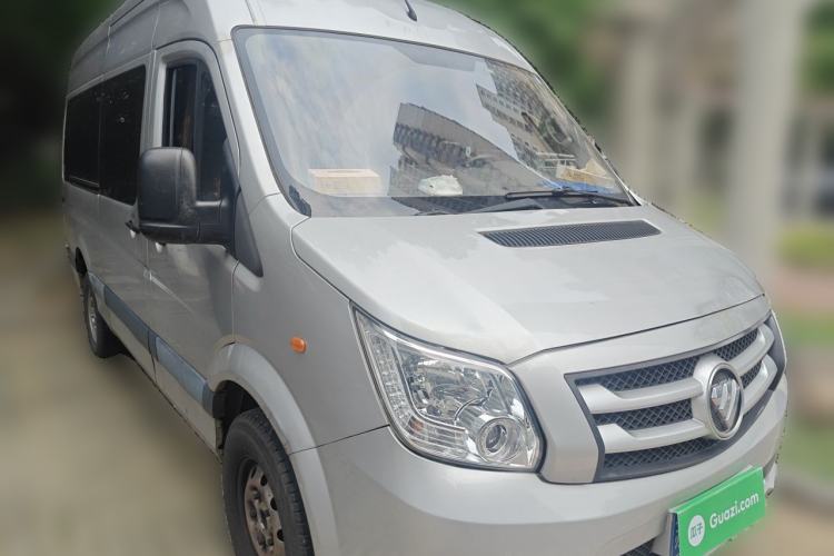 Used Foton Toano 2019 2.5T E7 (5.6 meters) 6-seater 4J25TC3 Front Right 45 Deg