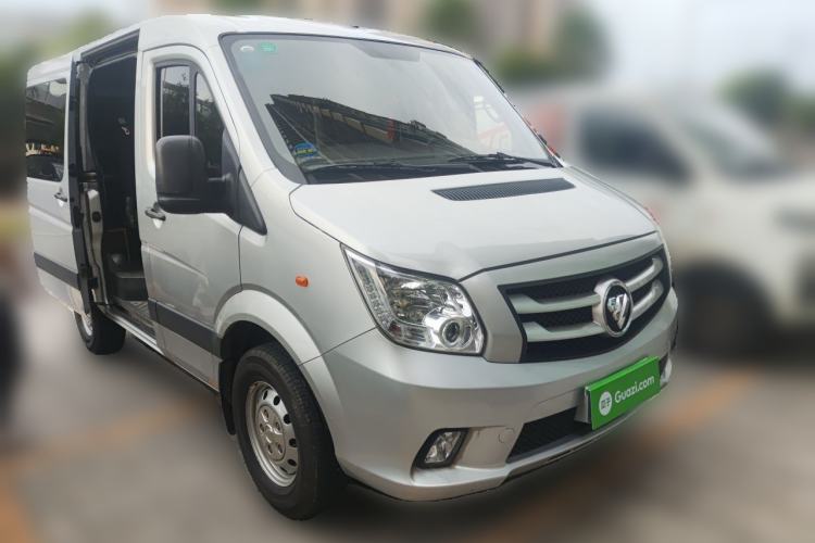 Used Foton Toano 2019 2.5T Flat-Top 5-Seater Open-Window 4J25TC3 Front Right 45 Deg