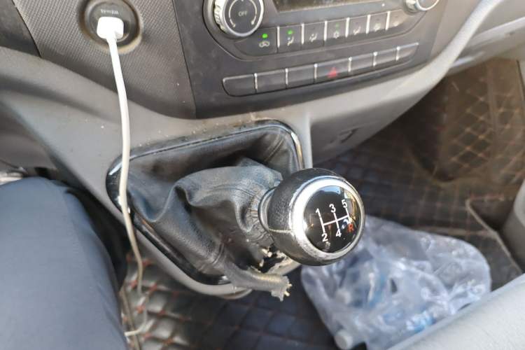 Used Foton Toano 2019 2.5T E54J25TC3 Gear Lever