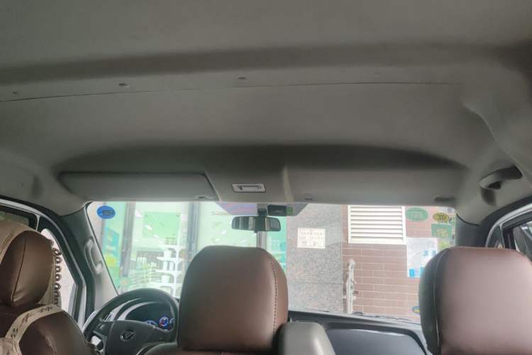 Used Foton Toano 2019 2.5T Flat-Top 5-Seater Open-Window 4J25TC3 Headliner
