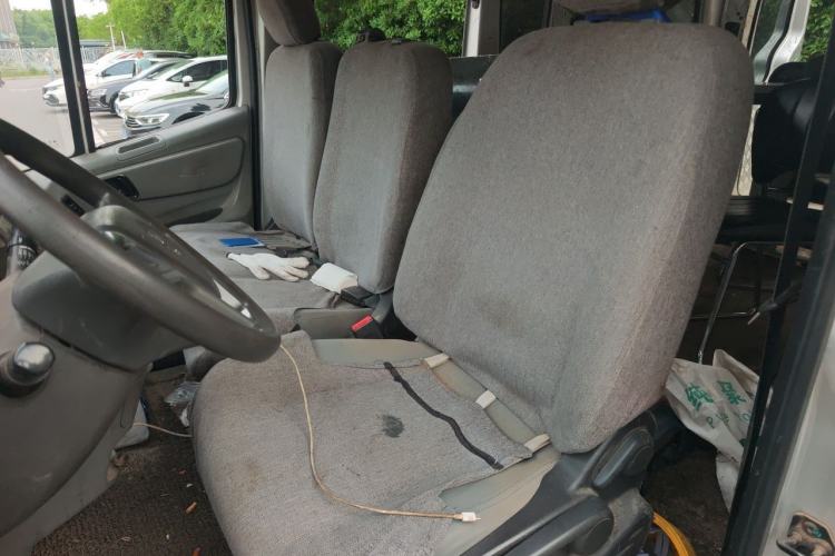 Used Foton Toano 2019 2.5T E Short Wheelbase 5/6-Seater 4J25TC3 Left Front Seat