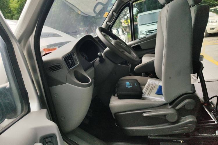Used Foton Toano 2019 2.5T Flat-Top 5-Seater Open-Window 4J25TC3 Left Front Seat