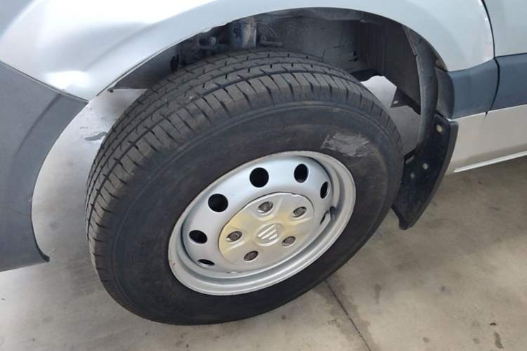 Used Foton Toano 2019 2.5T E54J25TC3 Left Front Wheel Hub