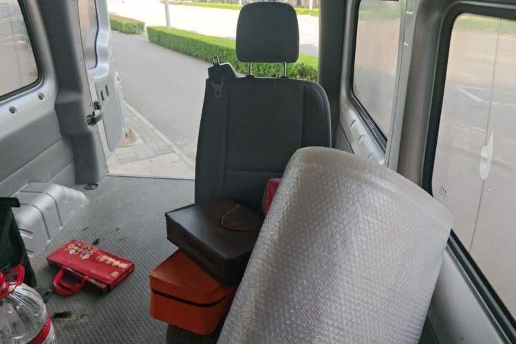 Used Foton Toano 2019 2.5T E Short Wheelbase 5/6-Seater 4J25TC3 Left Rear Seat