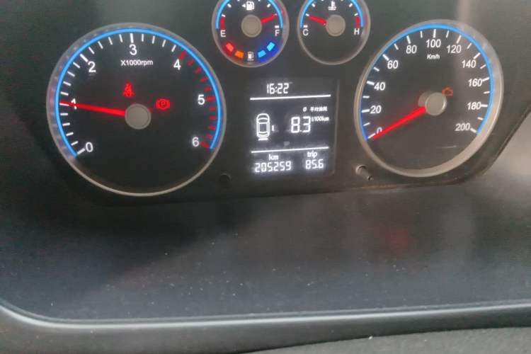 Used Foton Toano 2019 2.5T Multi-Function Long-Wheelbase Mid-Height 5-7 Seater 4J25TC3 Odometer Close Up