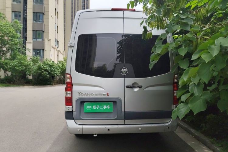 Used Foton Toano 2019 2.5T E Long Wheelbase 7-Seater 4J25TC3 Rear