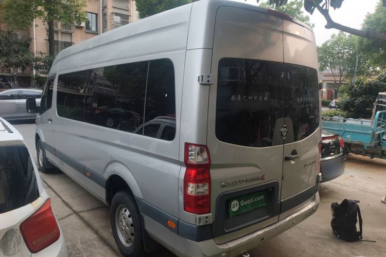 Used Foton Toano 2019 2.5T E Long Wheelbase 7-Seater 4J25TC3 Rear Left 45 Deg
