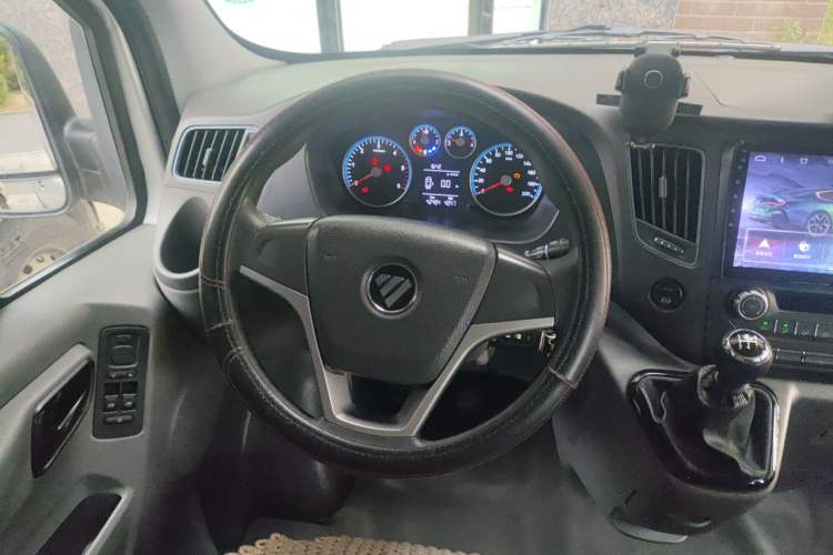 Used Foton Toano 2019 2.5T Flat-Top 5-Seater Open-Window 4J25TC3 Steering Wheel