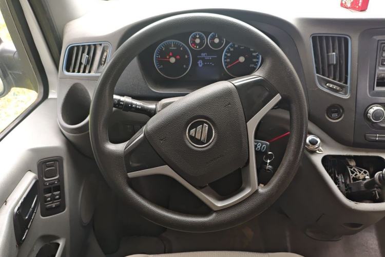 Used Foton Toano 2019 2.5T E Short Wheelbase 5/6-Seater 4J25TC3 Steering Wheel