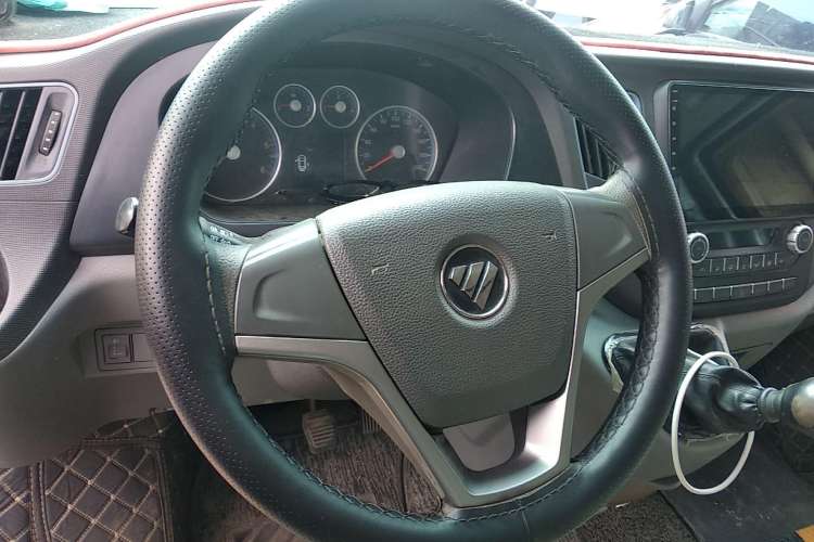 Used Foton Toano 2019 2.5T Multi-Function Short Wheelbase Flat Roof 5-7 Seater 4J25TC3 Steering Wheel