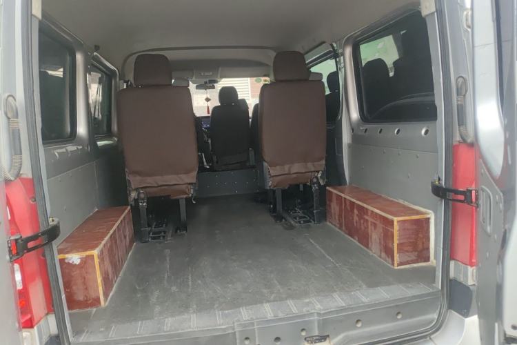 Used Foton Toano 2019 2.5T Flat-Top 5-Seater Open-Window 4J25TC3 Trunk