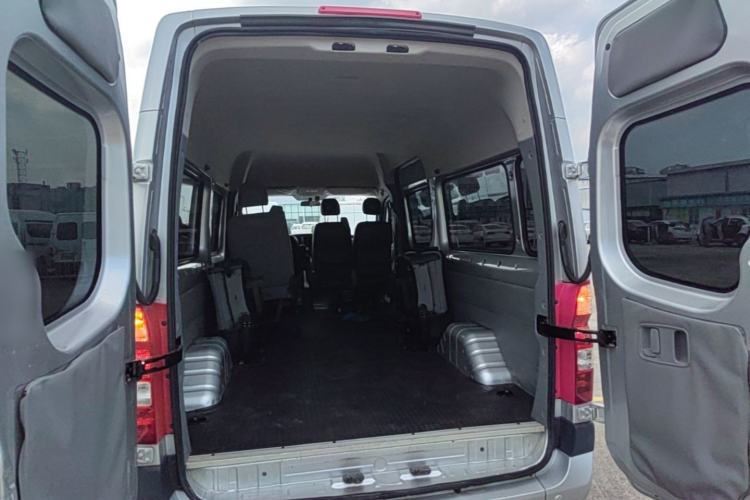 Used Foton Toano 2019 2.5T Mid-Height 4J25TC3 Trunk