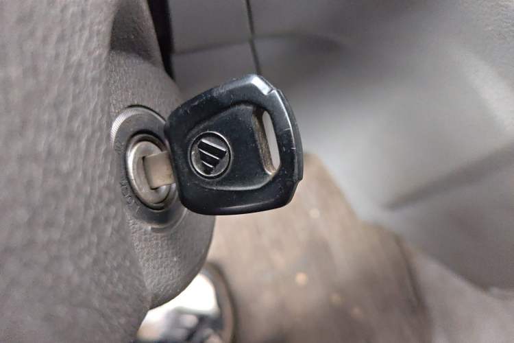 Used Foton Toano 2019 2.5T Multi-Function Long-Wheelbase Mid-Height 5-7 Seater 4J25TC3 Vehicle Key