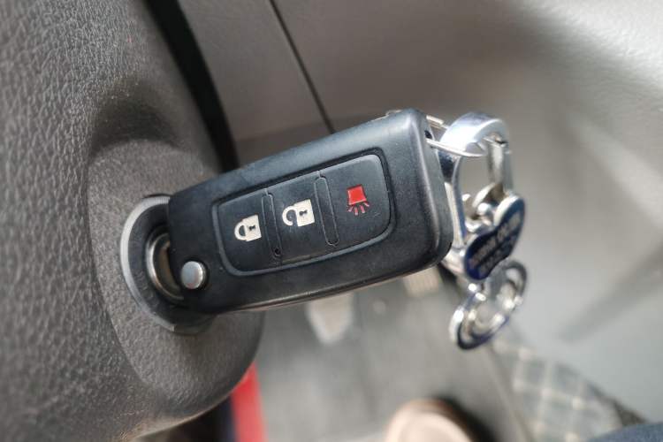 Used Foton Toano 2019 2.5T Flat-Top 5-Seater Open-Window 4J25TC3 Vehicle Key