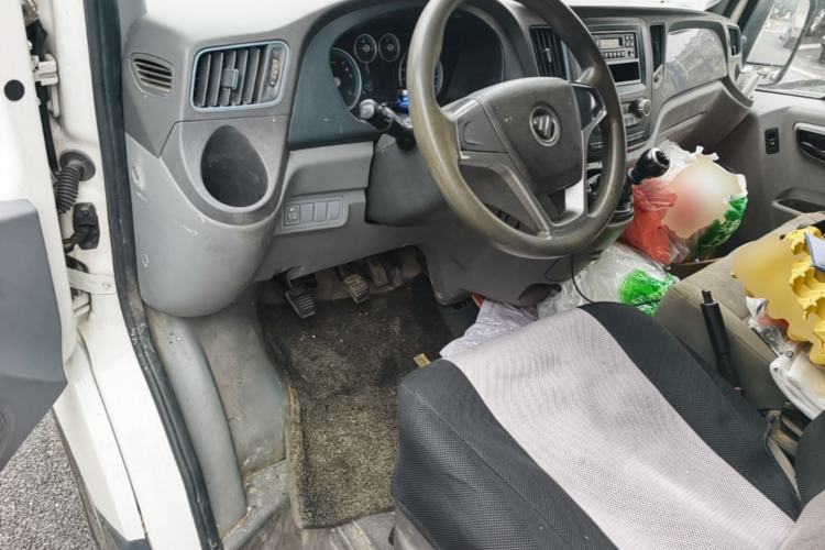Used Foton Toano 2019 2.5T Mid-Height 4J25TC3 Center Console
