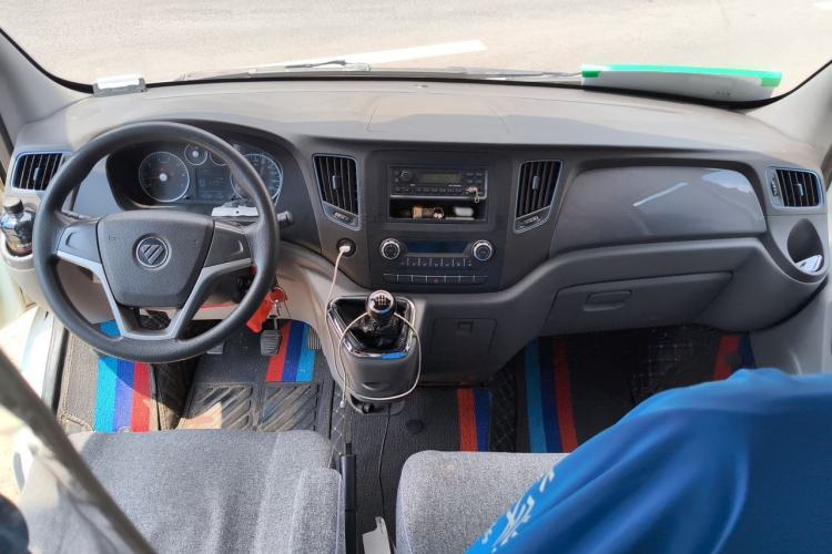 Used Foton Toano 2019 2.0T E Short Wheelbase 5/6-Seater 4G20TI2 Center Console