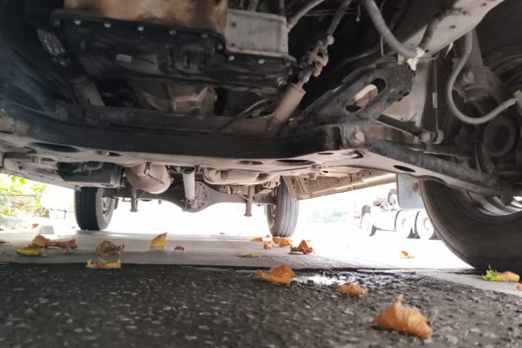 Used Foton Toano 2019 2.5T Flat-Top 5-Seater Open-Window 4J25TC3 Chassis Front