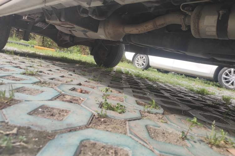 Used Foton Toano 2019 2.8T E5 Van 4J28TC3 Chassis Front Right