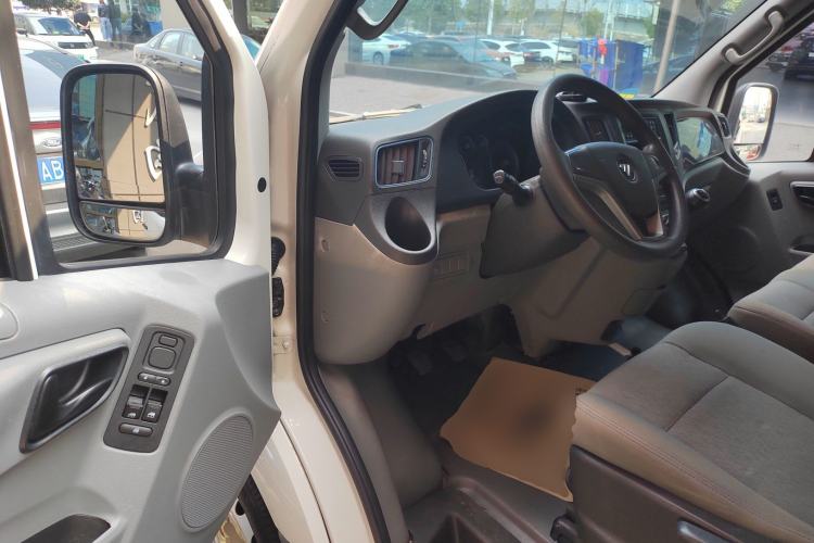 Used Foton Toano 2019 2.5T Flat-Top 5-Seater Open-Window 4J25TC3 Driver Seat