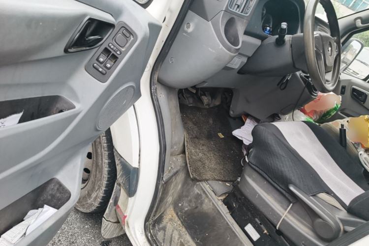 Used Foton Toano 2019 2.5T Mid-Height 4J25TC3 Driver Seat