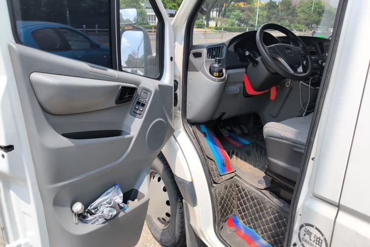Used Foton Toano 2019 2.0T E Short Wheelbase 5/6-Seater 4G20TI2 Driver Seat