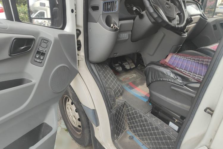 Used Foton Toano 2019 2.8T E5 Van 4J28TC3 Driver Seat
