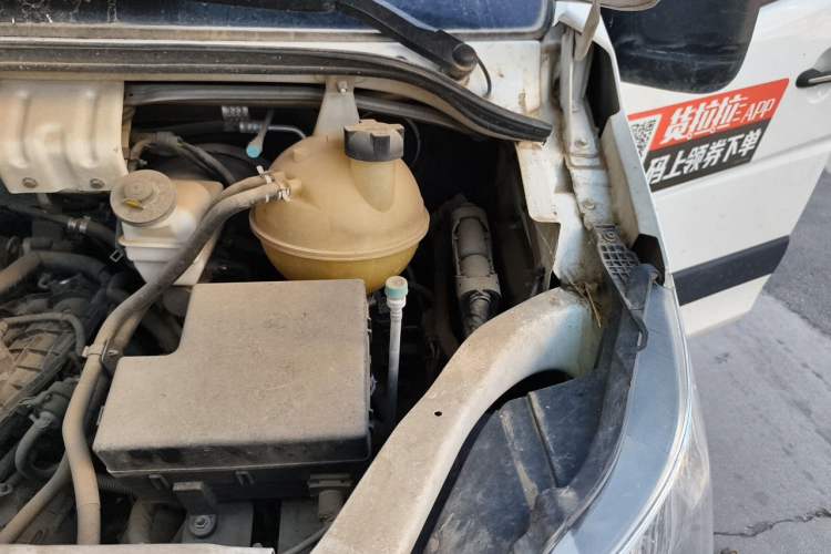 Used Foton Toano 2019 2.0T E Short Wheelbase 5/6-Seater 4G20TI2 Engine Bay Left