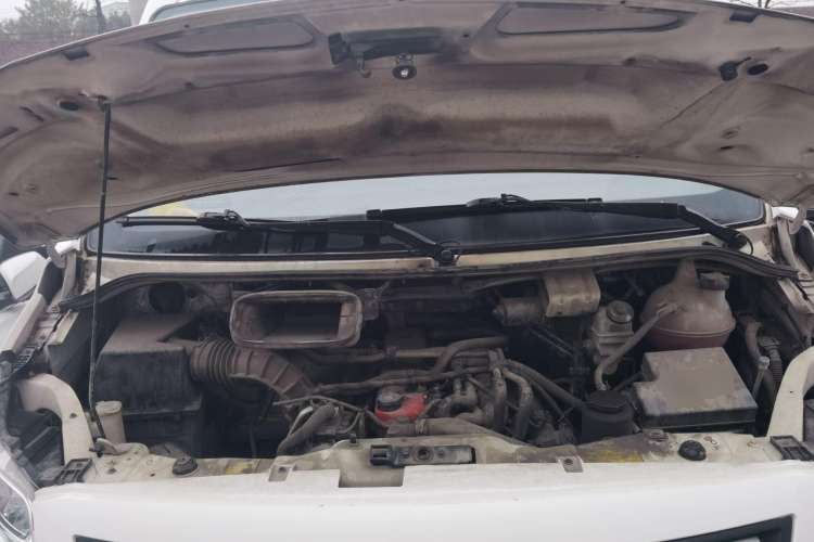 Used Foton Toano 2019 2.5T E7 (5.6 meters) 6-seater 4J25TC3 Engine Bay