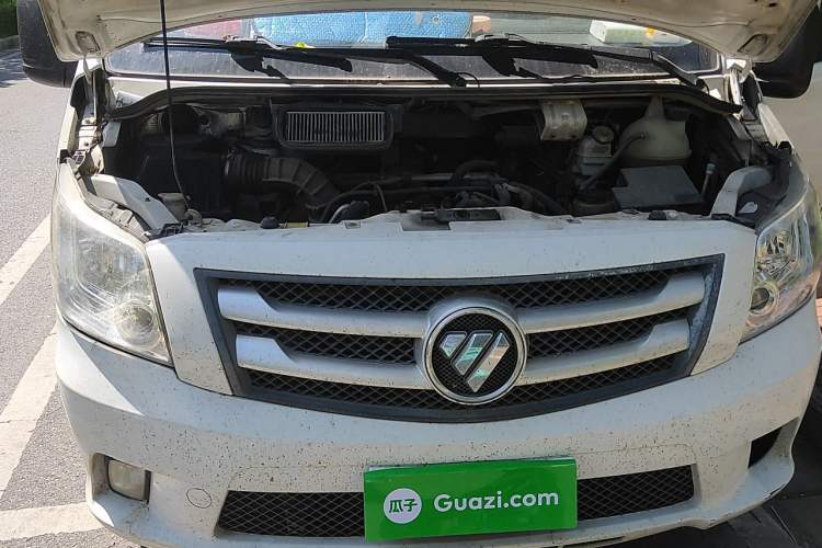 Used Foton Toano  Engine Bay