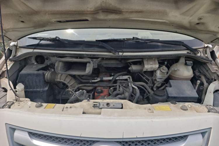 Used Foton Toano  Engine Bay