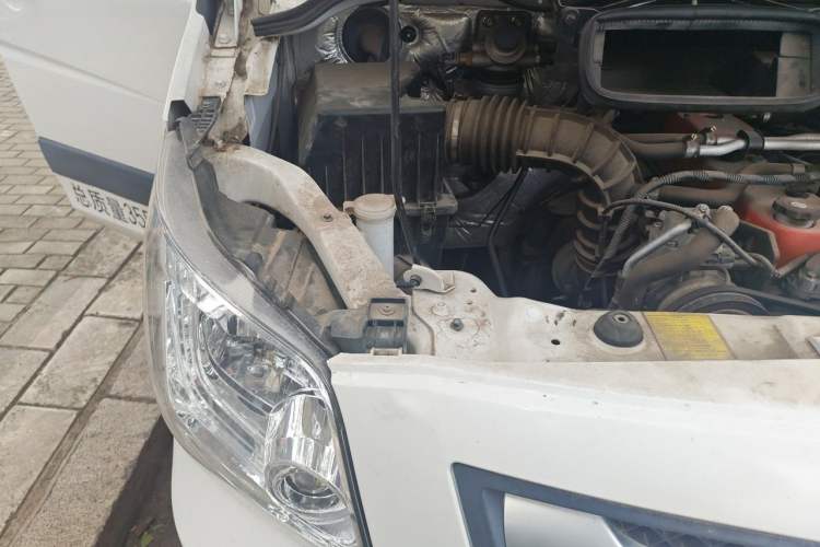 Used Foton Toano  Engine Bay Right