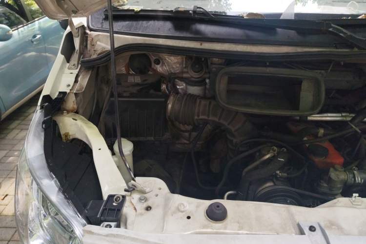 Used Foton Toano  Engine Bay Right