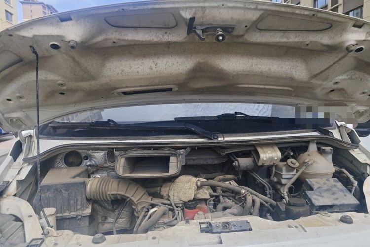 Used Foton Toano 2019 2.5T Mid-Height 4J25TC3 Engine Bay