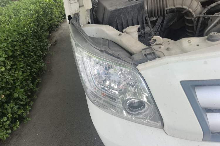 Used Foton Toano 2019 2.8T E5 Van 4J28TC3 Exterior 6