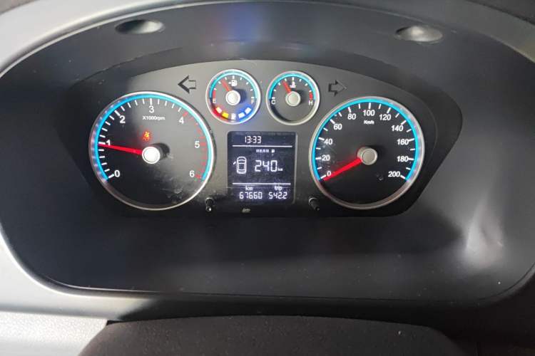 Used Foton Toano 2019 2.5T Flat-Top 5-Seater Open-Window 4J25TC3 Instrument Cluster