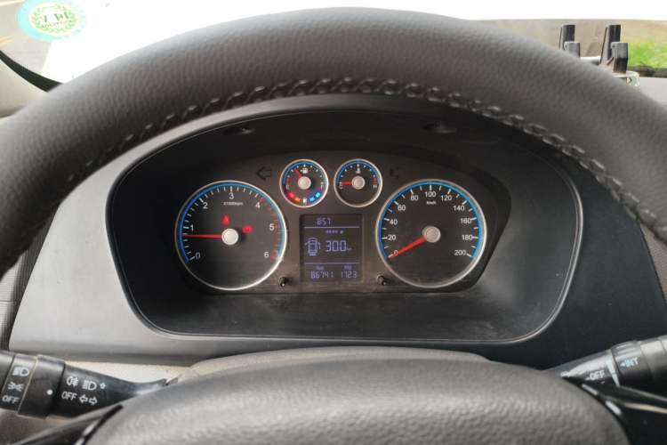 Used Foton Toano 2019 2.5T Flat-Top 5-Seater Open-Window 4J25TC3 Instrument Cluster