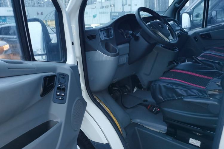 Used Foton Toano 2019 2.5T E54J25TC3 Interior 3
