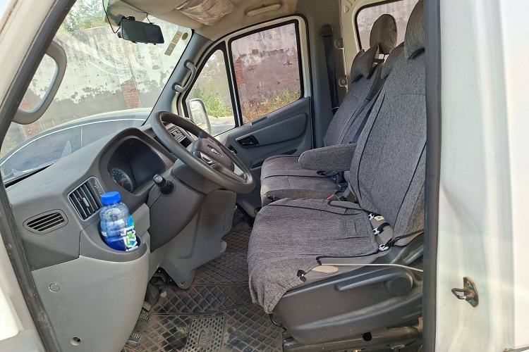 Used Foton Toano 2019 2.5T Multi-Function Long-Wheelbase Mid-Height 5-7 Seater 4J25TC3 Left Front Seat