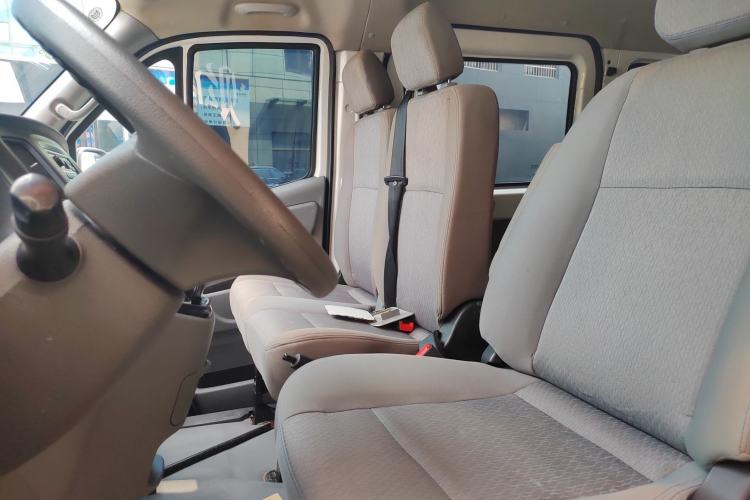 Used Foton Toano 2019 2.5T Flat-Top 5-Seater Open-Window 4J25TC3 Left Front Seat