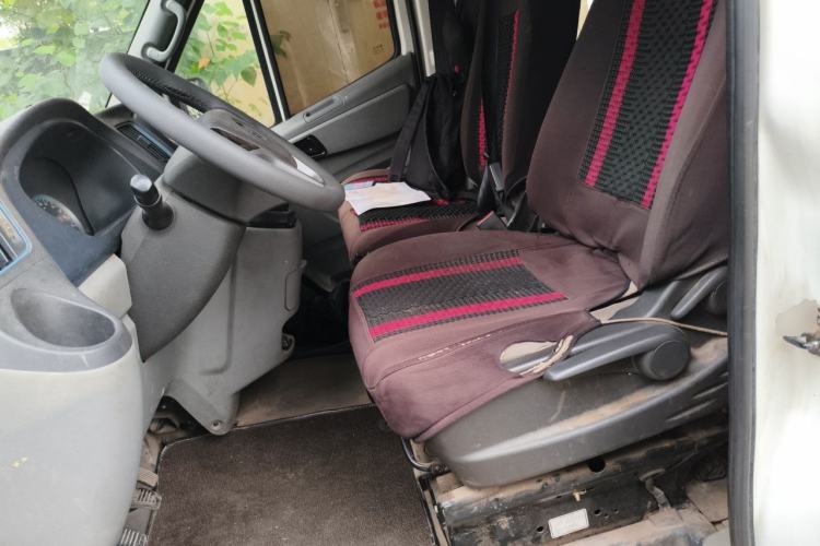 Used Foton Toano 2019 2.5T Flat-Top 5-Seater Open-Window 4J25TC3 Left Front Seat